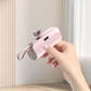 🔋 50% RABATT! 📱 Tragbare Powerbank mit hoher Kapazität & integrierten Kabeln – Schnellladung, kompakt & perfekt für Reisen und Alltag 🔌
