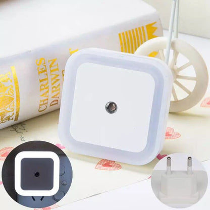 💘 Valentinstagsangebot: 50% Rabatt!✨ LED-Smart-Nachtlicht mit Lichtsensor – Automatisch & energiesparend | Sanftes, augenfreundliches Licht!