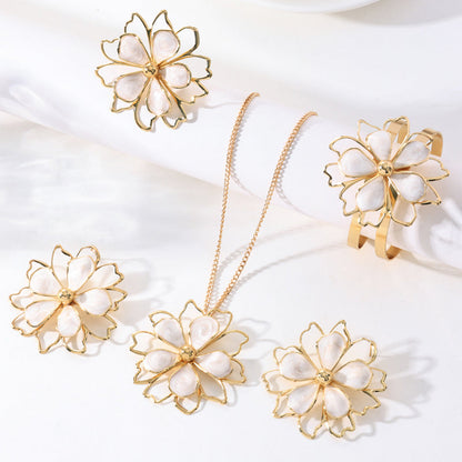 ⏳🔥BEFRISTETES ANGEBOT 50% RABATT! ⏰🍀Eleganter doppellagiger hohler Blumenschmuck✨